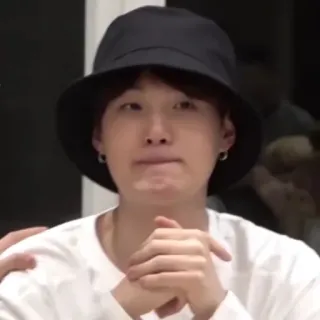 🦚 Suga kpop, idol, suga, bts, min yoongi, singer, bucket hat telegram sticker