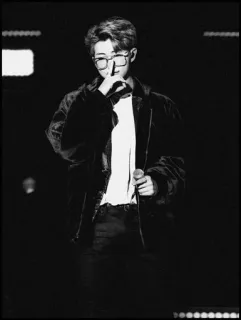 🗝 RM, Kim Namjoon, BTS, Músico, Celebridad, K-Pop, Cantante whatsapp sticker