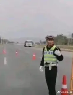 😐 615cb5bb policía, tráfico, agente, carretera telegram sticker