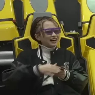 😎 5b605d99 whatsapp sticker