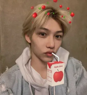 🤔 5b845fac osoba, sok jabłkowy, jabłko, felix telegram sticker