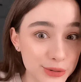 🦋 7ff92b99 ผู้หญิง, ภาพเหมือน, ความงาม, ใบหน้า, คน, ผู้หญิง telegram sticker