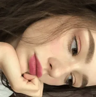 🦋 a37e2376 ผู้หญิง, ภาพเหมือน, ใบหน้า, ความงาม, แต่งหน้า telegram sticker