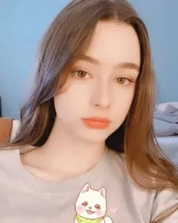 🦋 ecdc47f2 ผู้หญิง, ภาพเหมือน, ผู้หญิง, เซลฟี่ telegram sticker