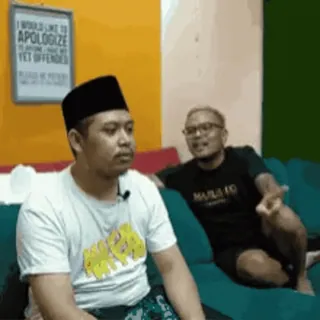 😧 18cee1b3 I WOULD LIKE TO APOLOGIZE TO ANYONE I'VE NOT YET OFFENDED apology, offended, humor, statement, text, frame telegram sticker