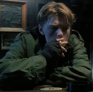 💔 c2e81daf man, roken, handschoenen, jas, portret telegram sticker