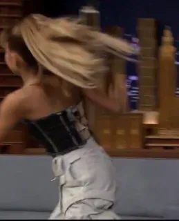 🏃‍♀️ 4cb58253 telegram sticker