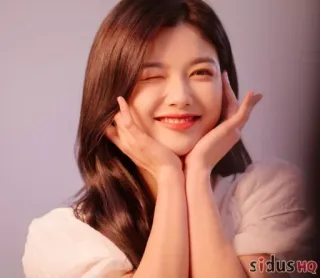 🤗 1bea6125 sidusHQ wanita, aktris, model, senyum, potret, kecantikan telegram sticker