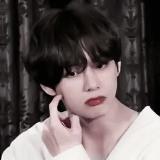 🤔 98140f3c V kpop, idol, cantor, retrato, homem, rosto telegram sticker