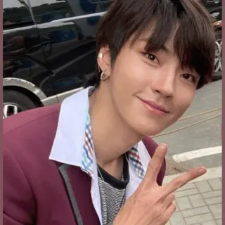 ✌️ 8772f81d 韩国人, 男人, 亚洲人, 和平手势, 肖像 telegram sticker