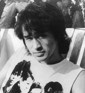 😐 599b16d5 Viktor Tsoi นักร้อง, นักแต่งเพลง, นักแสดง, รัสเซีย, ร็อก telegram sticker