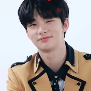 ☺️ 6b928fe7 человек, портрет, знаменитость, мужчина, мужчина, kpop, k-pop, актер telegram sticker