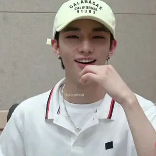 😃 b8158029 CALABASAS Калабасас, Бейсболка, Кепка, Калифорния, Шляпа, Город telegram sticker