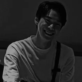 🚬 f362fabc ยิ้ม, ภาพบุคคล, คน, ผู้ชาย, มีความสุข telegram sticker