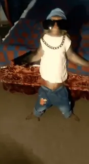 😎 5b037482 małpa, zwierzę, okulary przeciwsłoneczne, dżinsy, styl telegram sticker