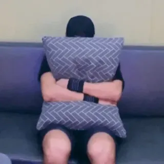 🙆 154c8158 người, gối, ngồi, ghế sofa, trong nhà, nghỉ ngơi, nhà, thư giãn telegram sticker