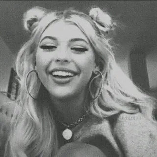 😸 f970afc0 Loren Gray Adolescente, Loira, Mulher, Garota, Influenciadora, Sorriso, Feliz telegram sticker