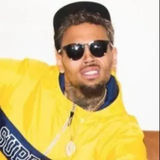 🏀 a9043ebe Chris Brown Chris Brown, Cantante, Celebridad, Gafas de sol, Chaqueta amarilla, Retrato telegram sticker