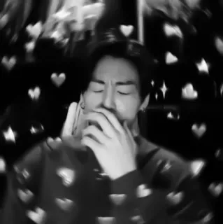 🖤 44f23819 pria, hati, cinta, hitam putih, berkilau, korea, penyanyi telegram sticker