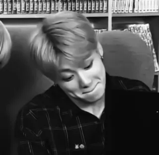 🥴 aa65d915 telegram sticker