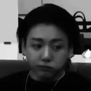 😔 c80ce136 orang, potret, ekspresi wajah, hitam putih telegram sticker