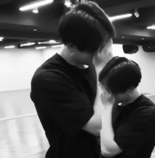 😓 f13e80f6 orang, hubungan, kasih sayang, pelukan, cinta, dukungan, koneksi telegram sticker