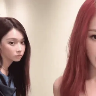 ✉️ adab27b1 女性, 顔, アジア, 赤い髪, 表情, ポートレート telegram sticker