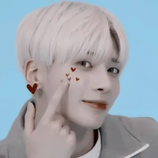 🍣 ea1ede7f hombre, corazones, kpop, retrato, belleza, pendiente telegram sticker