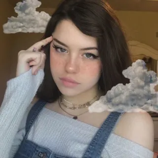 💞 72463f61 phụ nữ, mây, chân dung, cô gái, tóc nâu, người whatsapp sticker