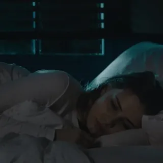 📚 6d1d962c Frau, schlafen, Nacht, Schlafzimmer whatsapp sticker