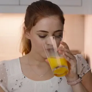 📚 a53b5548 Frau, trinken, Orangensaft, Küche, drinnen whatsapp sticker