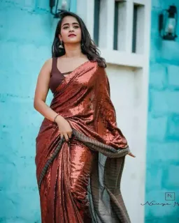 💖 3d90e19e Femme, Sari, Vêtement indien, Portrait, Mode, Traditionnel, Bijoux telegram sticker