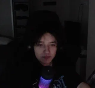 🥹 23157e72 telegram sticker