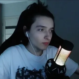 🫤 b04bbc68 telegram sticker