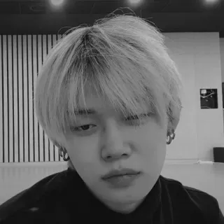 💦 99ab9080 บุคคล, ภาพเหมือน, ผู้ชาย, ใบหน้า, เกาหลี, ผู้ชาย, ทรงผม telegram sticker