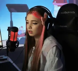 😕 fb8ef86e telegram sticker