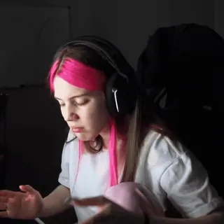 🥴 5de16d07 telegram sticker