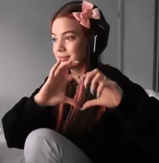 💋 31d28147 Frau, Mädchen, rosa, Herz, Porträt telegram sticker