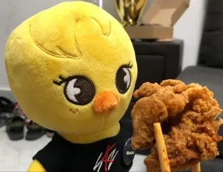 💋 71e4c949 thú nhồi bông, gà, gà rán, đồ ăn, dễ thương, Stray Kids telegram sticker