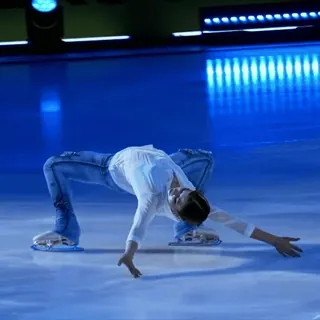 🔥 7147667b patinação artística, patinação no gelo, gelo, esportes telegram sticker