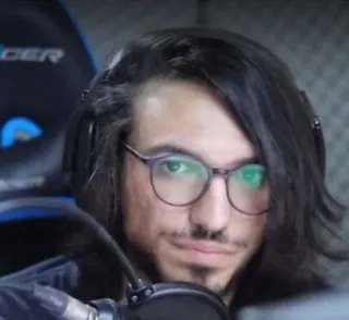 😐 b2e8f10f whatsapp sticker