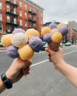 🍦 0477c859 kem, món tráng miệng, thức ăn, mùa hè, món ăn vặt, ốc quế telegram sticker