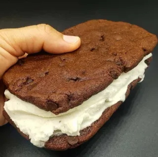 🍦 09f2d540 bánh quy, kem, tráng miệng, ngọt, sô cô la, đồ ăn vặt telegram sticker