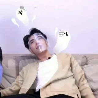 💀 f98b7029 hantu, orang, pelindung wajah, kasual, sofa whatsapp sticker