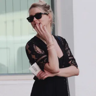 🕳 16edd966 telegram sticker