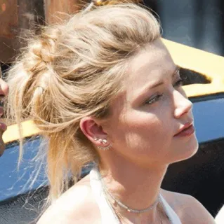 🥀 4133caf9 Amber Heard aktris, wanita, selebriti, pirang telegram sticker