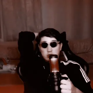 🧱 4f7df6cc telegram sticker