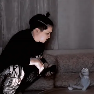 @AMORAL2288 !! by @AHRT3M telegram stickers