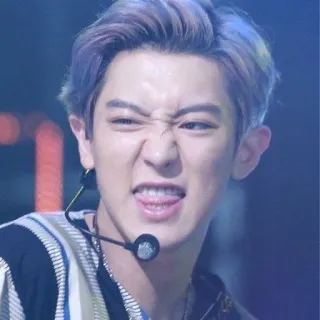 🤪 a7d50497 человек, певец, исполнитель, лицо, выражение telegram sticker