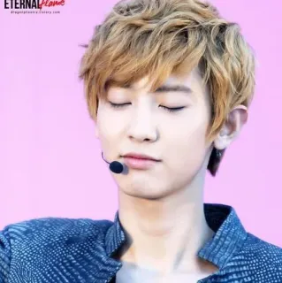 😌 daa79020 ETERNALFLAME K-pop, Айдол, Азиат, Певец, Мужчина, Человек telegram sticker